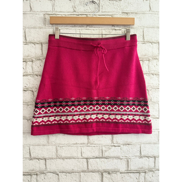 Athleta Dresses & Skirts - NWOT Athleta Knit Fair Isles Sweater Skirt pink size Small